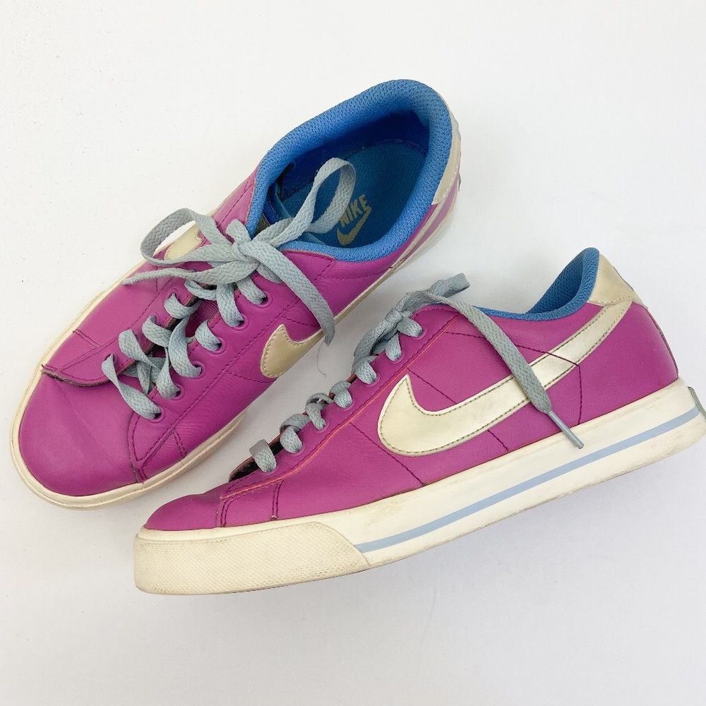 Nike Women’s sweet classic low pink SB Skate shoes